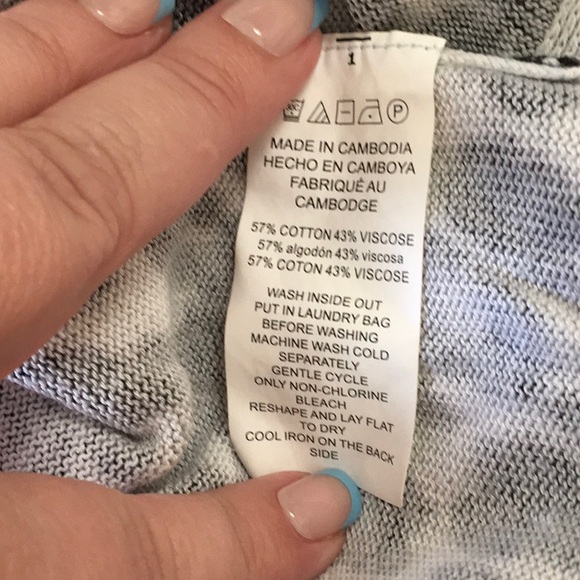 MICHAEL Michael Kors Animal Print V Neck Sweater - Picture 5 of 5